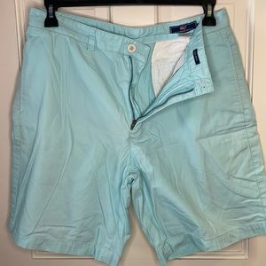 Vineyard Vines Club Shorts Size 34